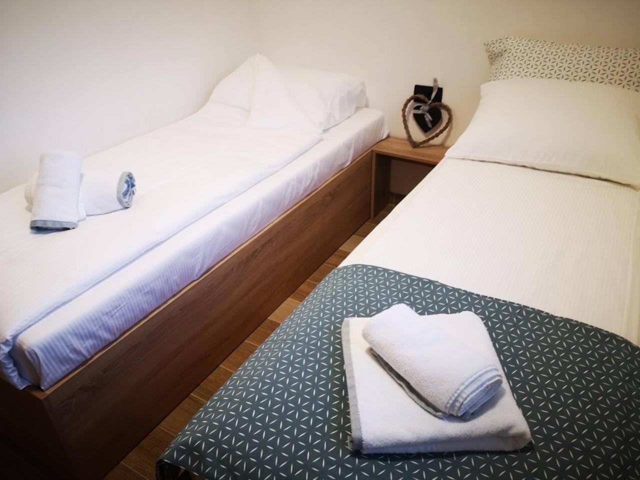 Holiday home Green coast Bosanska Krupa Buitenkant foto
